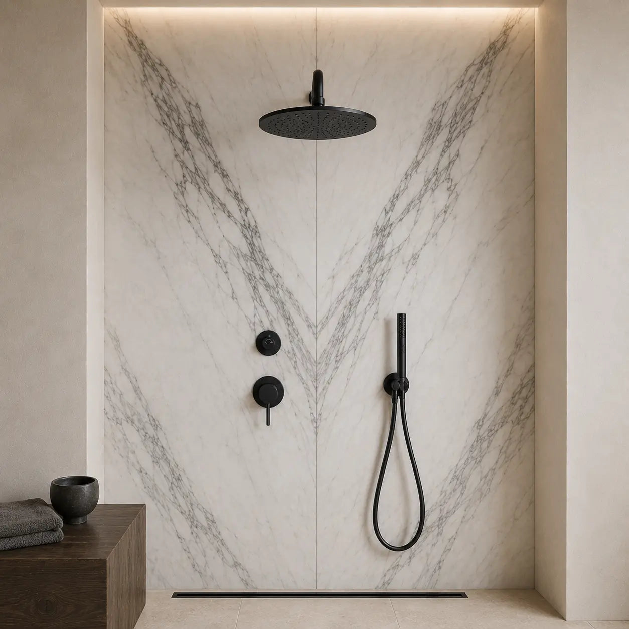 Colonne de douche encastrée noir mat
